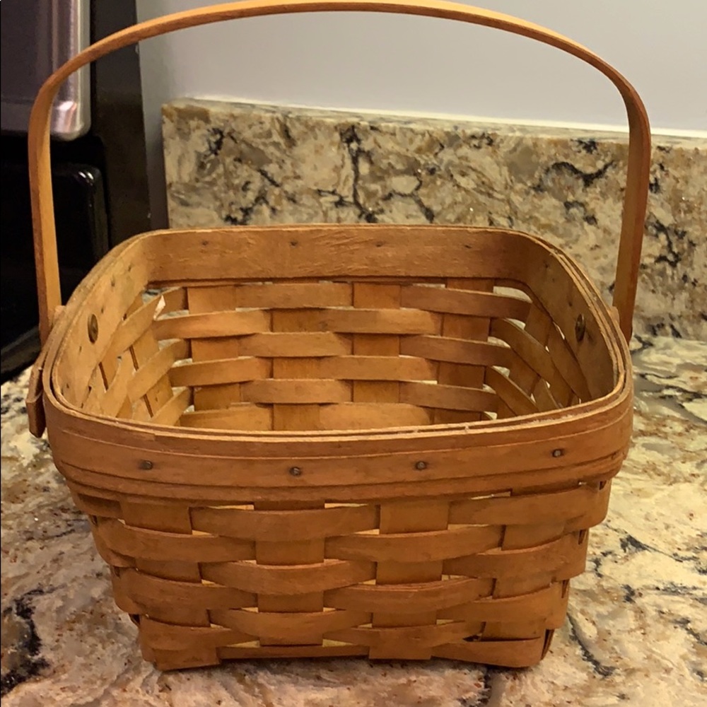 Longaberger Basket “1991 Classic Basket”
